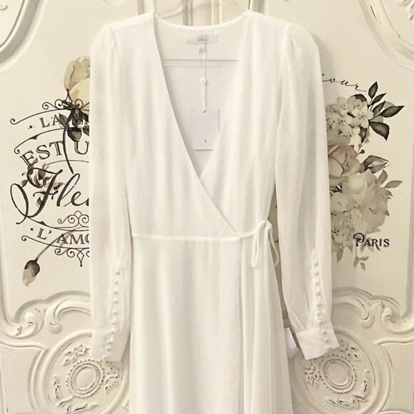 NWT LULUS My Whole Heart Long Sleeve Glam Maxi Wrap Dress in White Size Small - Picture 3 of 9